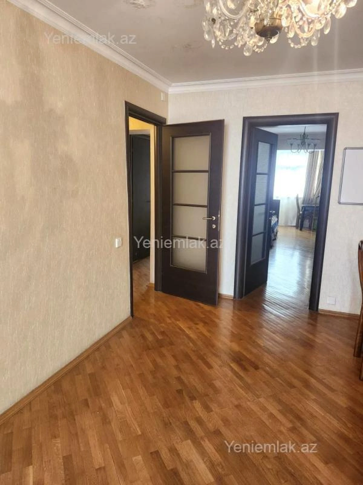 Satılır 3 otaqlı köhnə tikili 70 m²