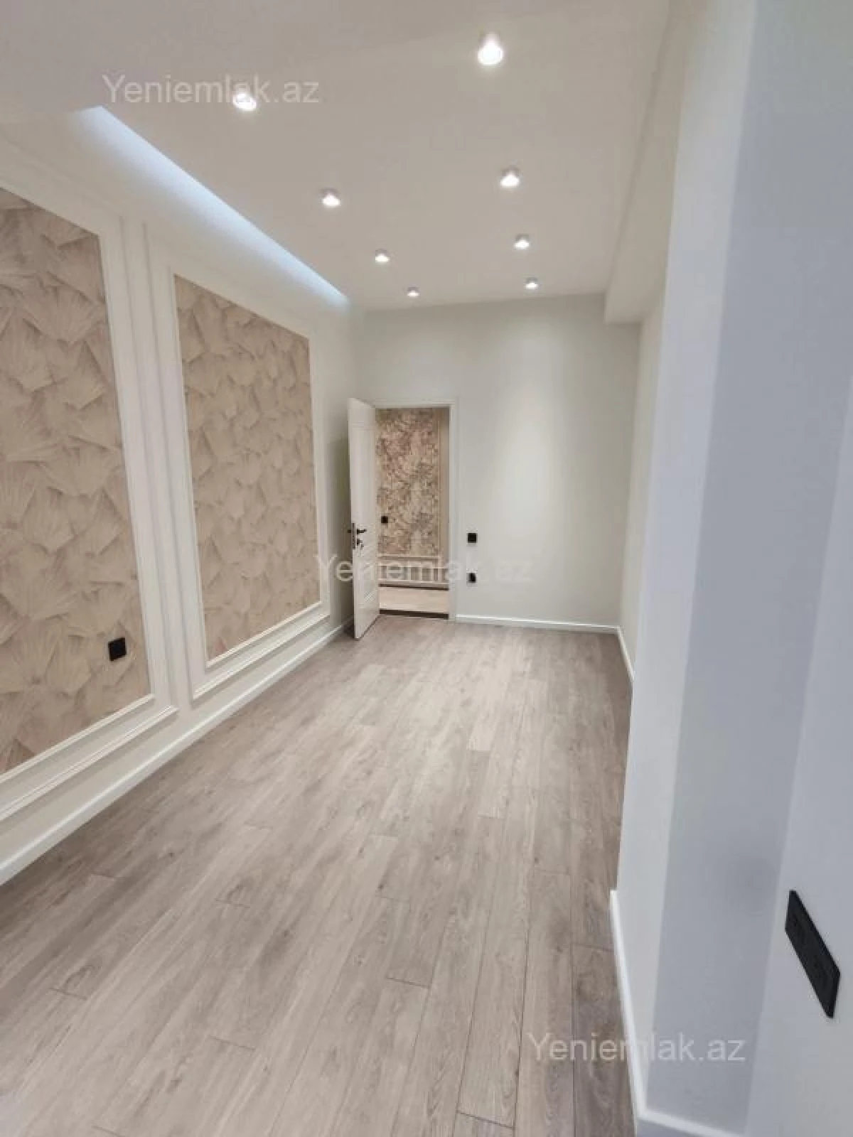 Satılır 3 otaqlı yeni tikili 122 m²