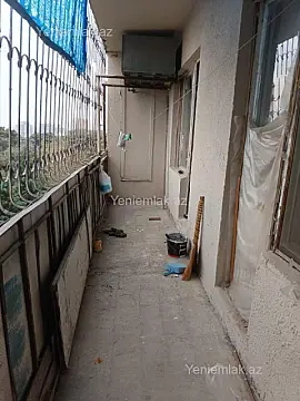 Satılır 3 otaqlı köhnə tikili 90 m²
