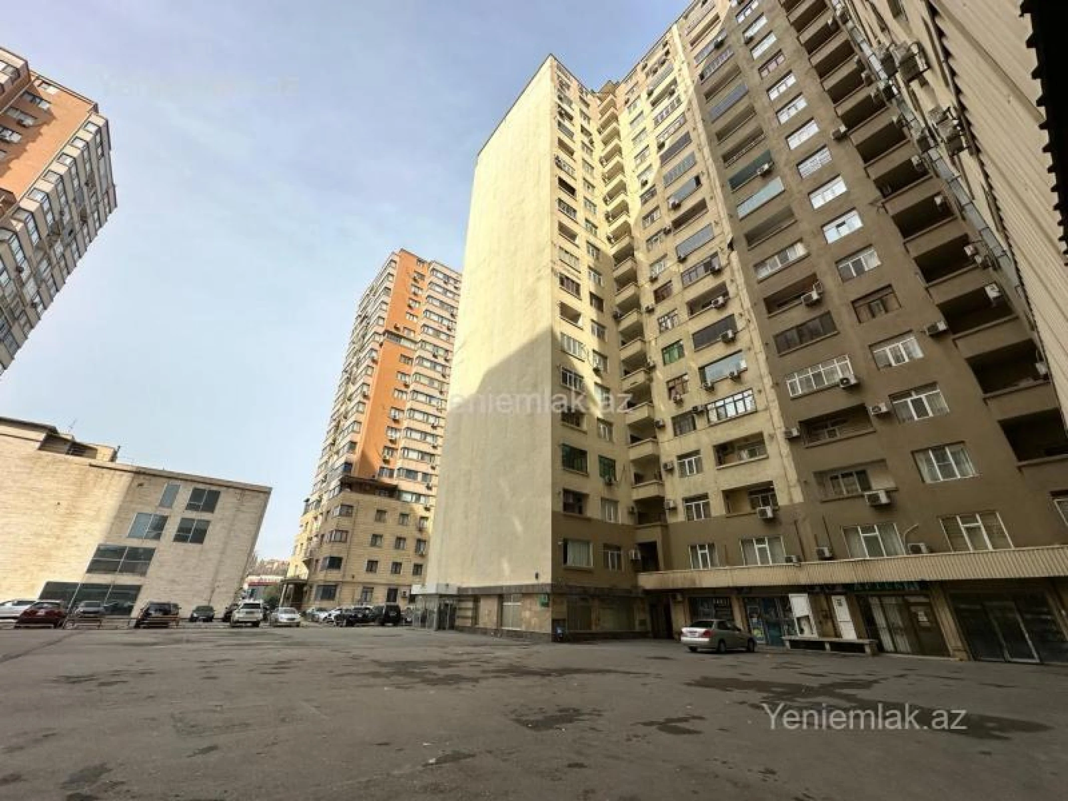 Satılır 3 otaqlı yeni tikili 157 m²