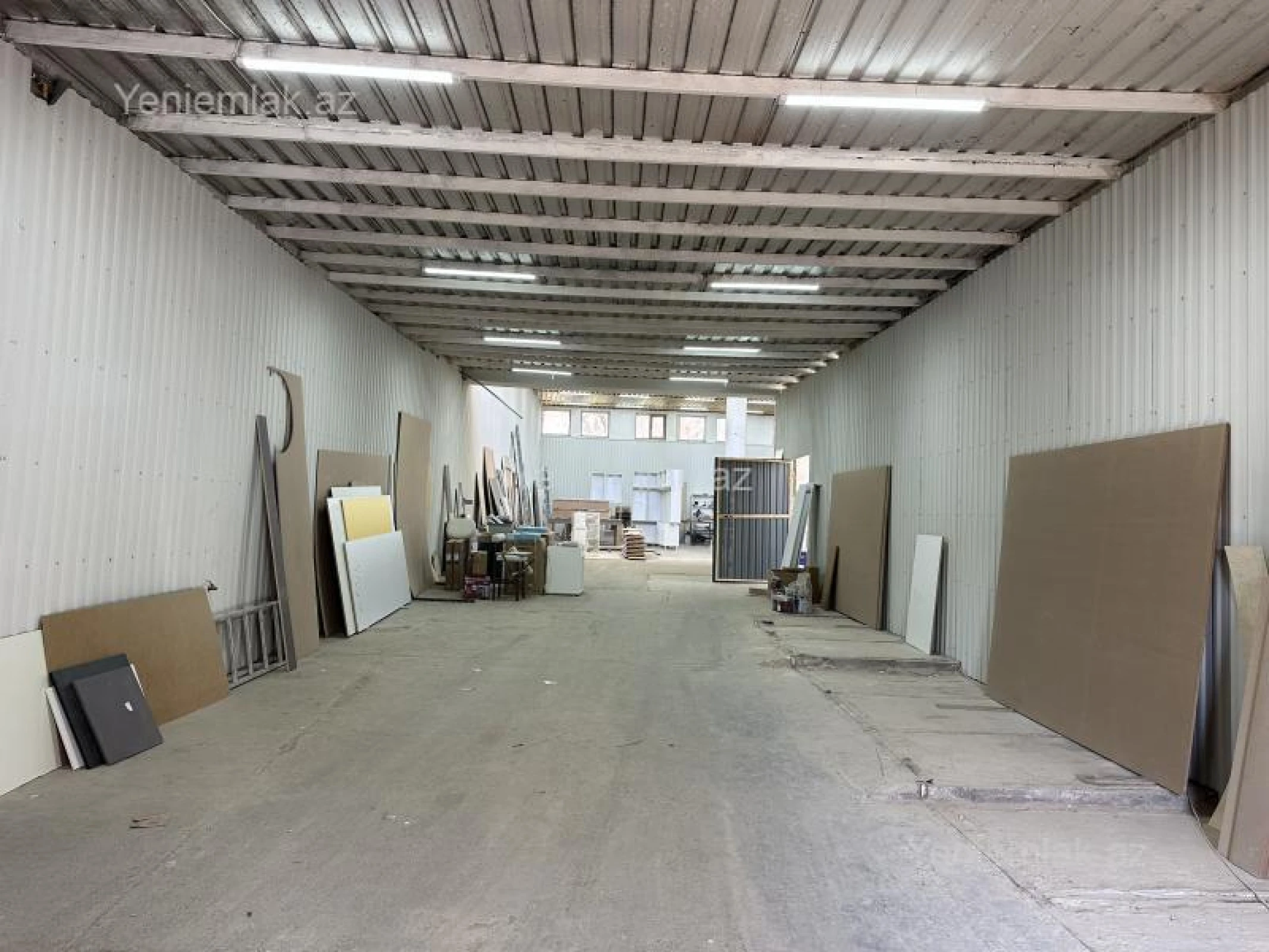 Satılır 1 otaqlı obyekt 3000 m²