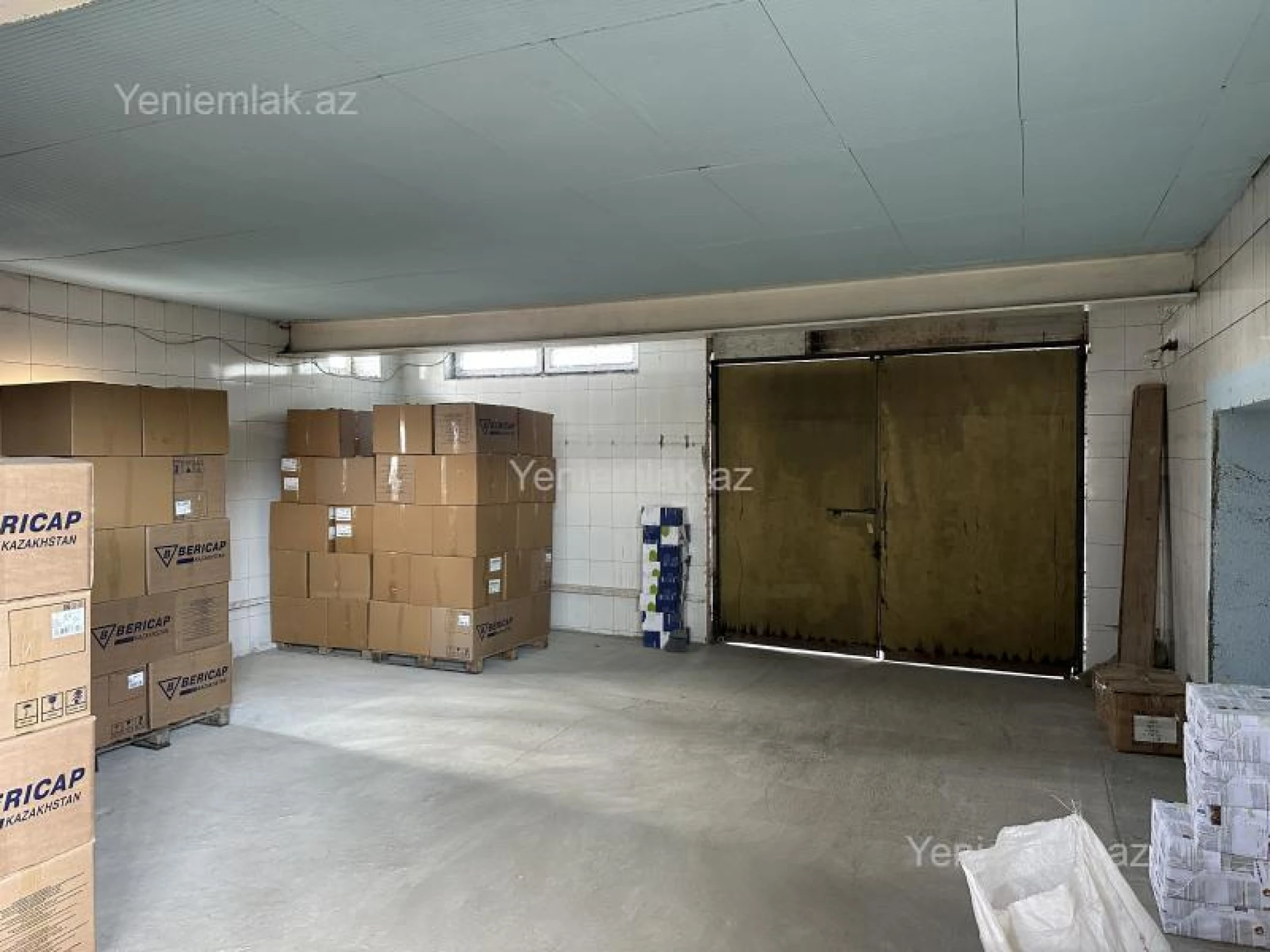 Satılır 1 otaqlı obyekt 3000 m²