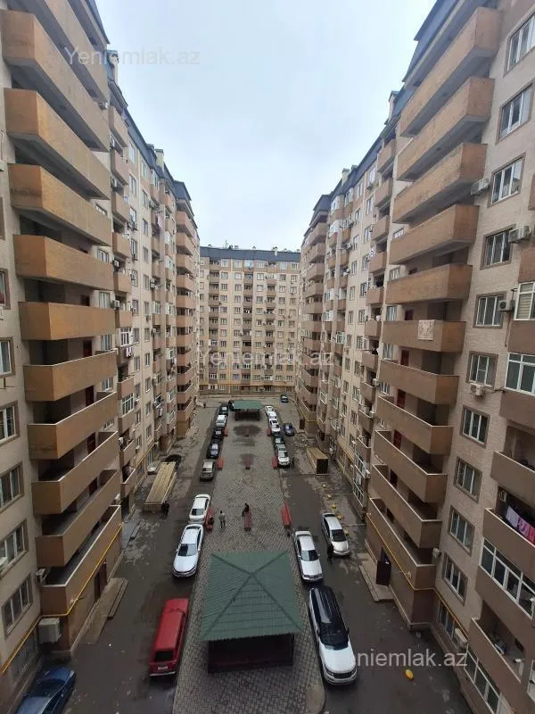 Satılır 2 otaqlı yeni tikili 63 m²