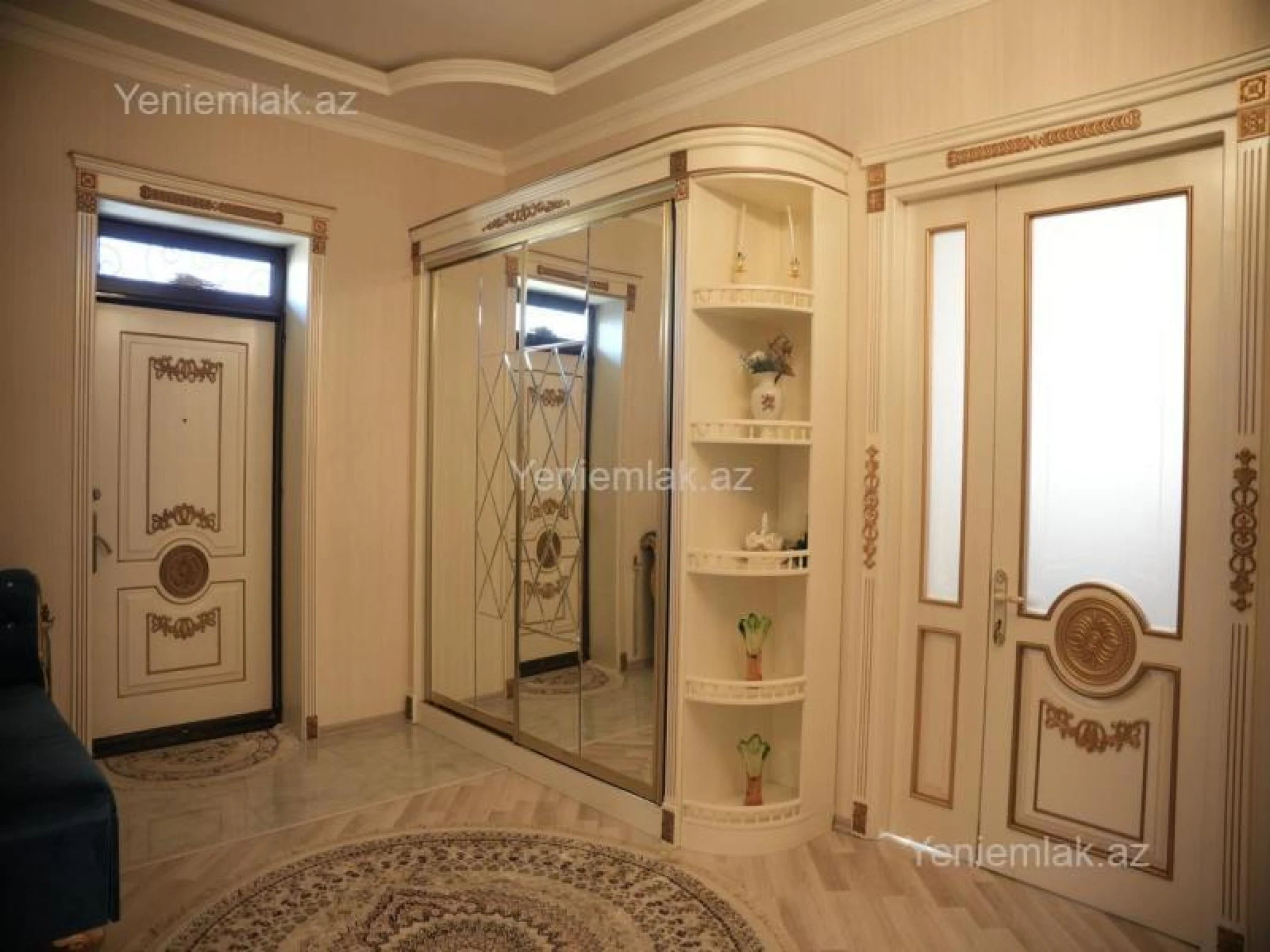 Satılır 7 otaqlı həyət evi 310 m²