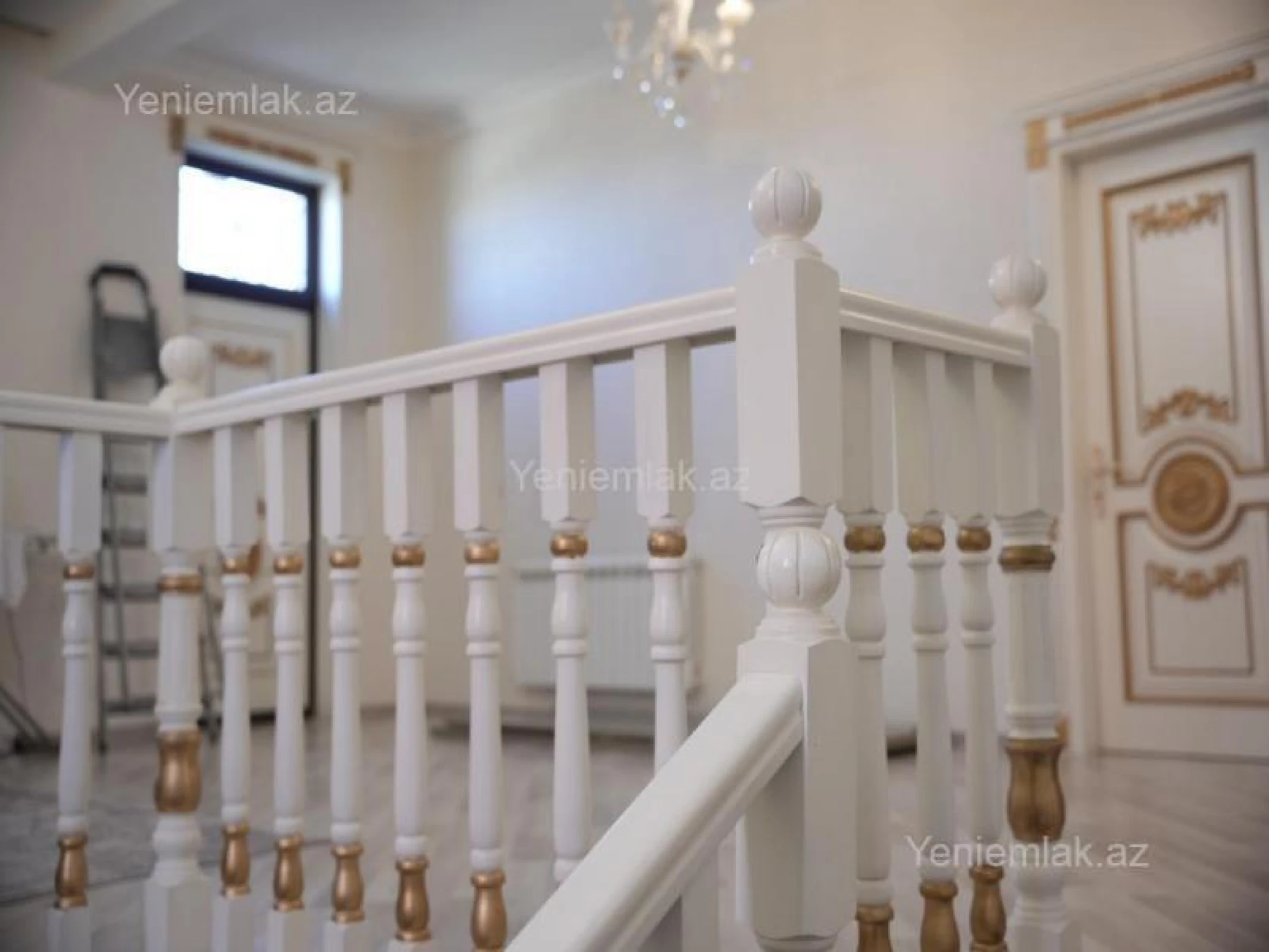 Satılır 7 otaqlı həyət evi 310 m²