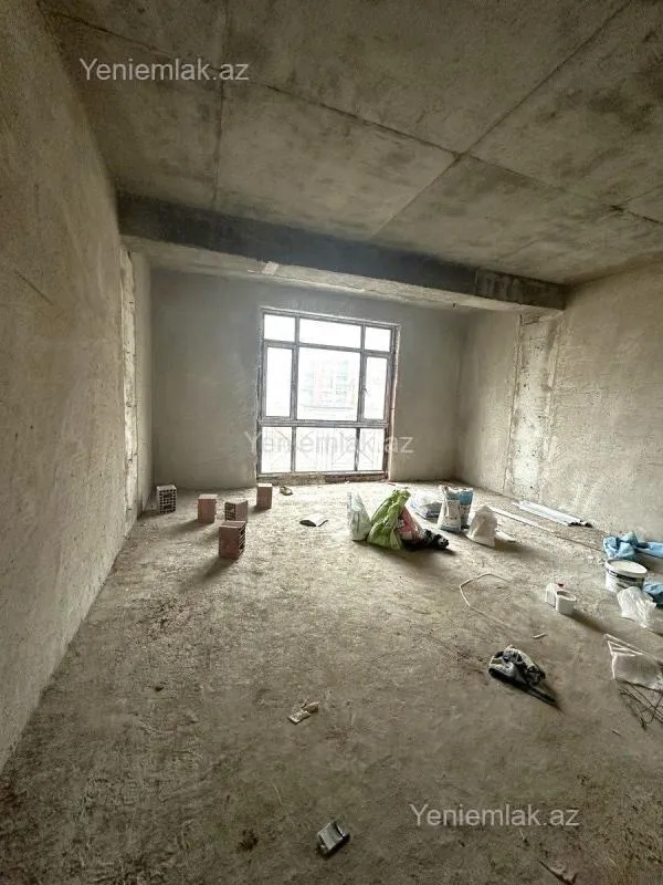 Satılır 3 otaqlı yeni tikili 115 m²