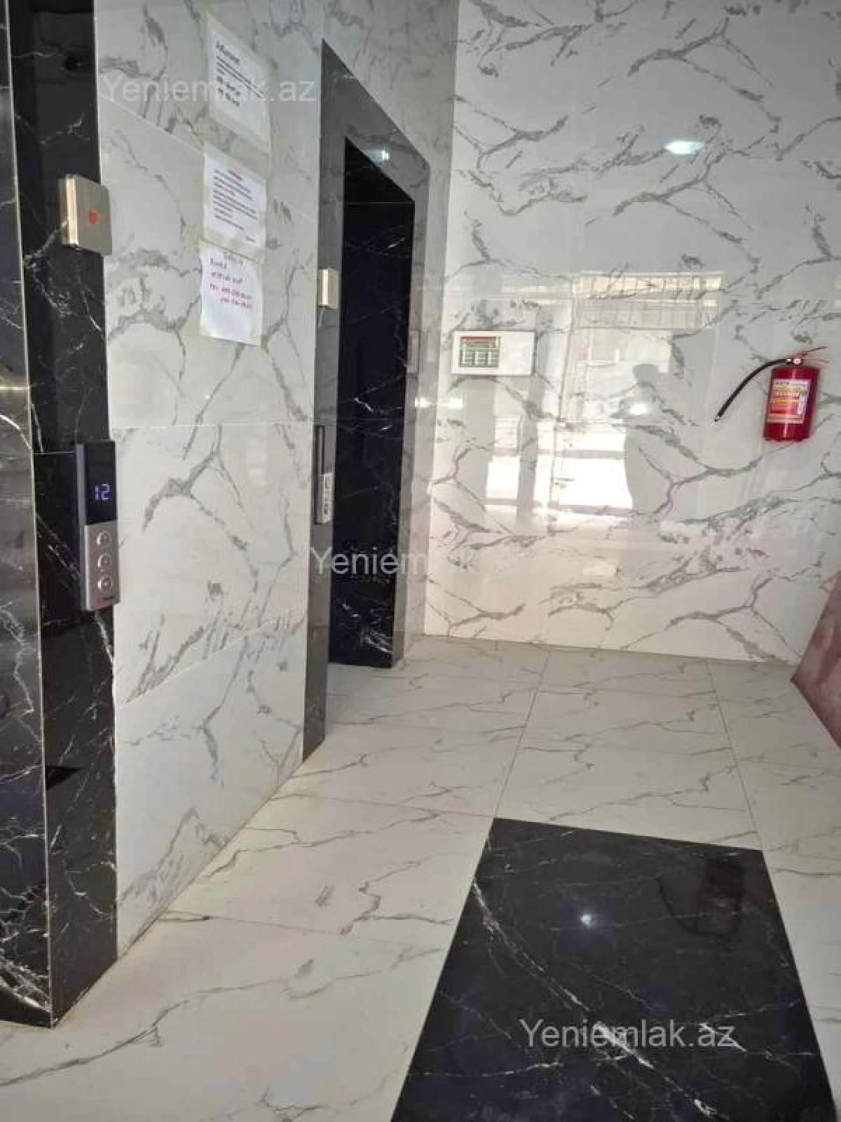 Satılır 3 otaqlı yeni tikili 115 m²