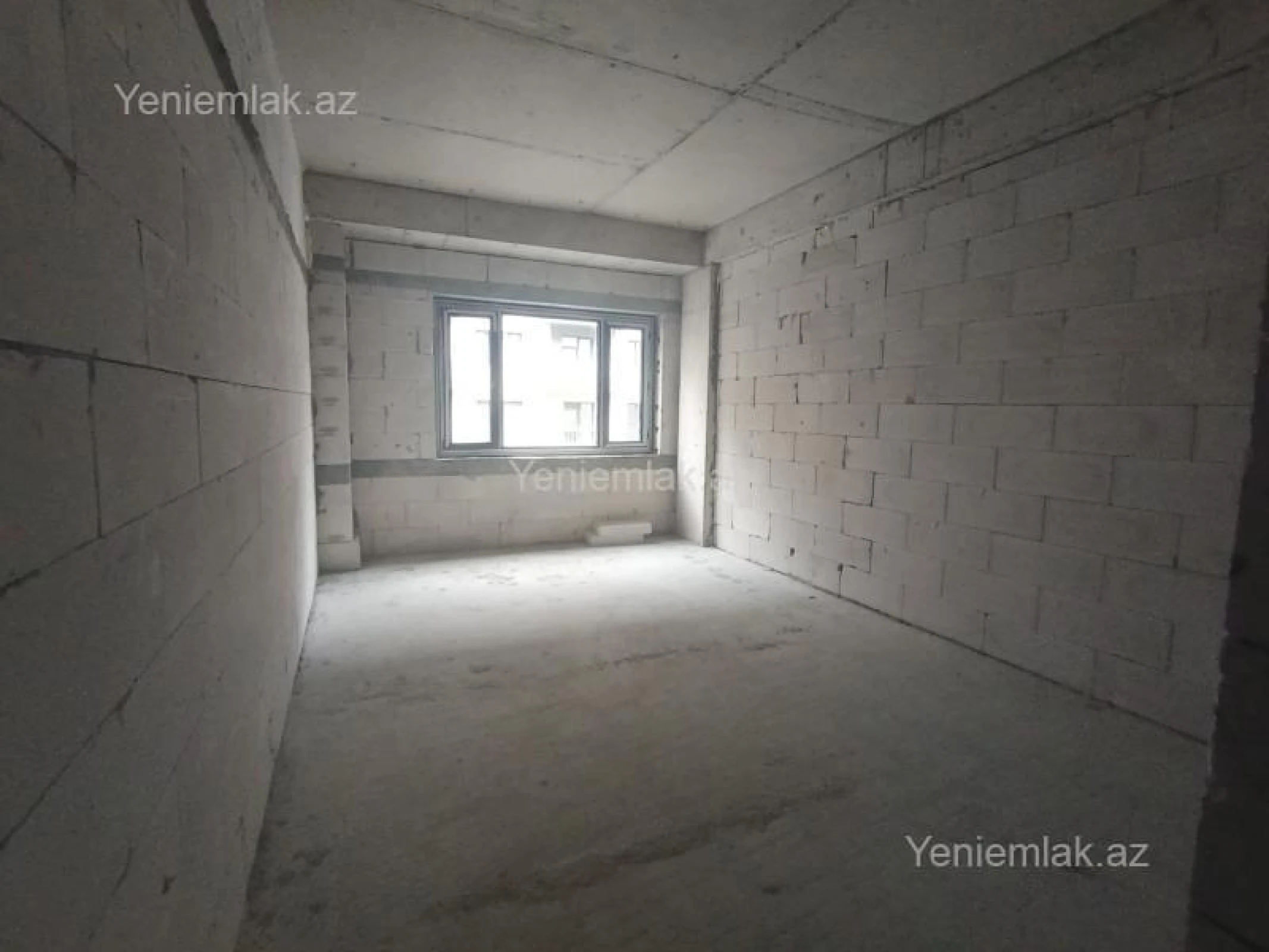 Satılır 3 otaqlı yeni tikili 128 m²