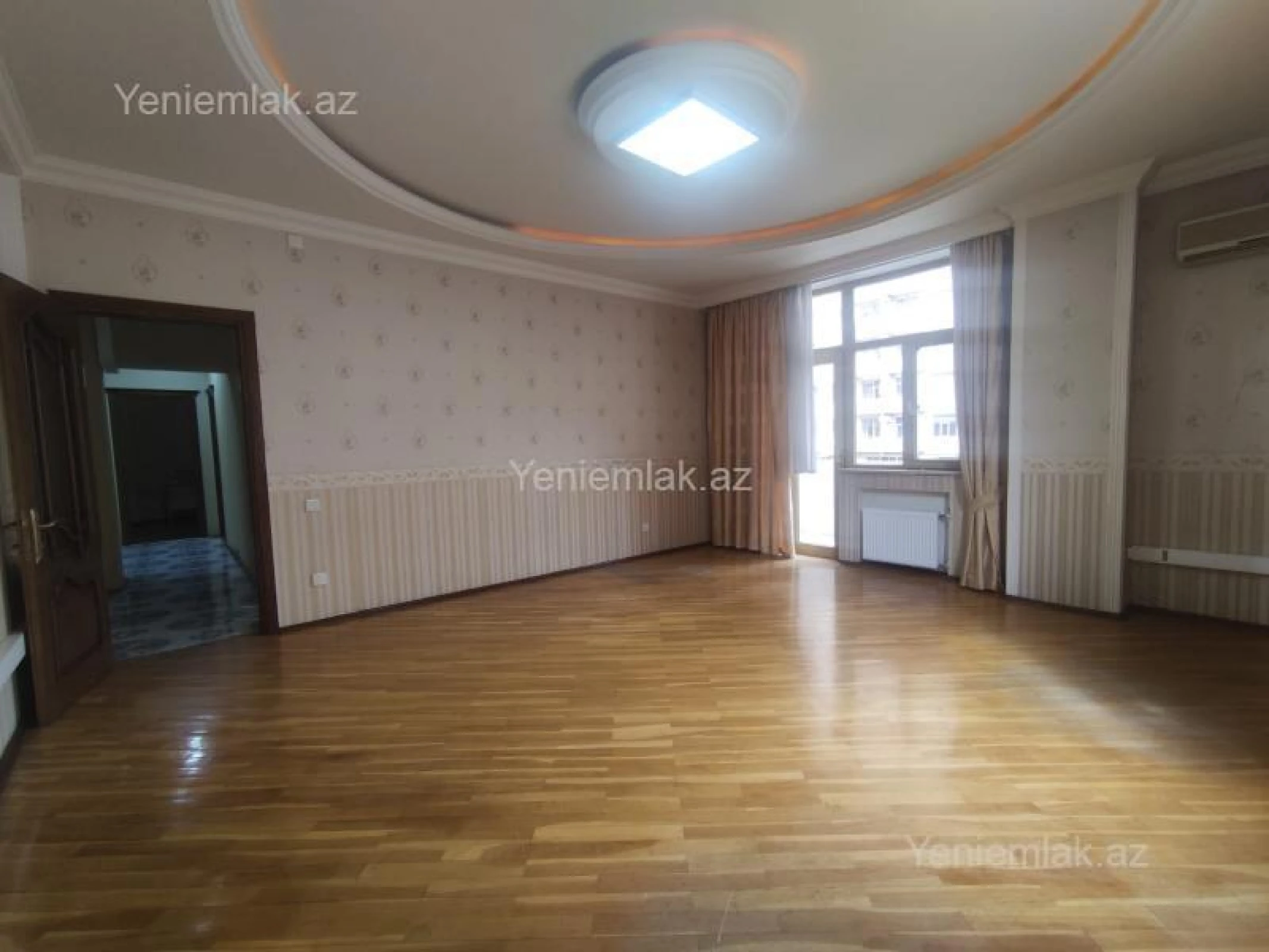 Satılır 3 otaqlı yeni tikili 122 m²