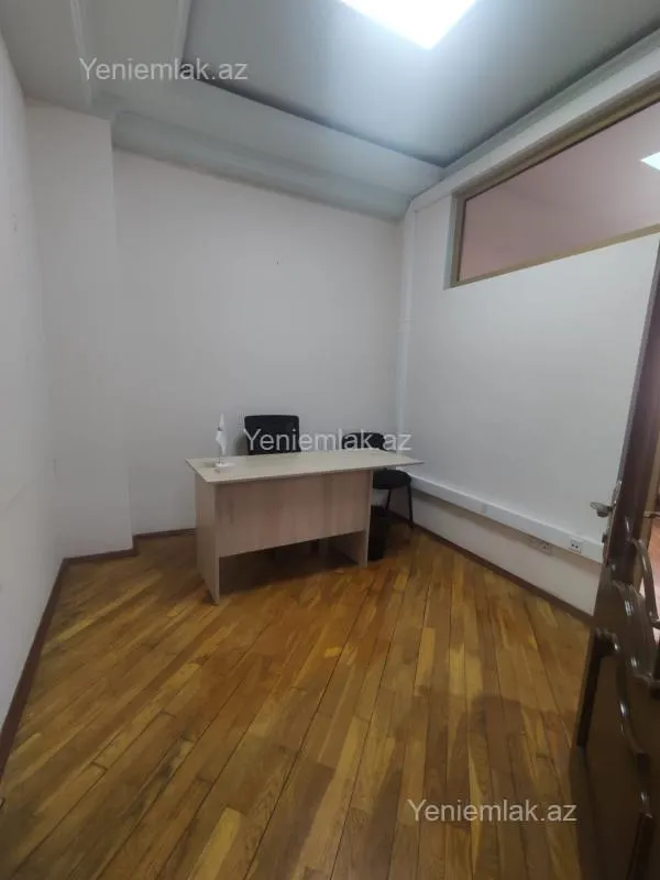 Satılır 3 otaqlı yeni tikili 122 m²