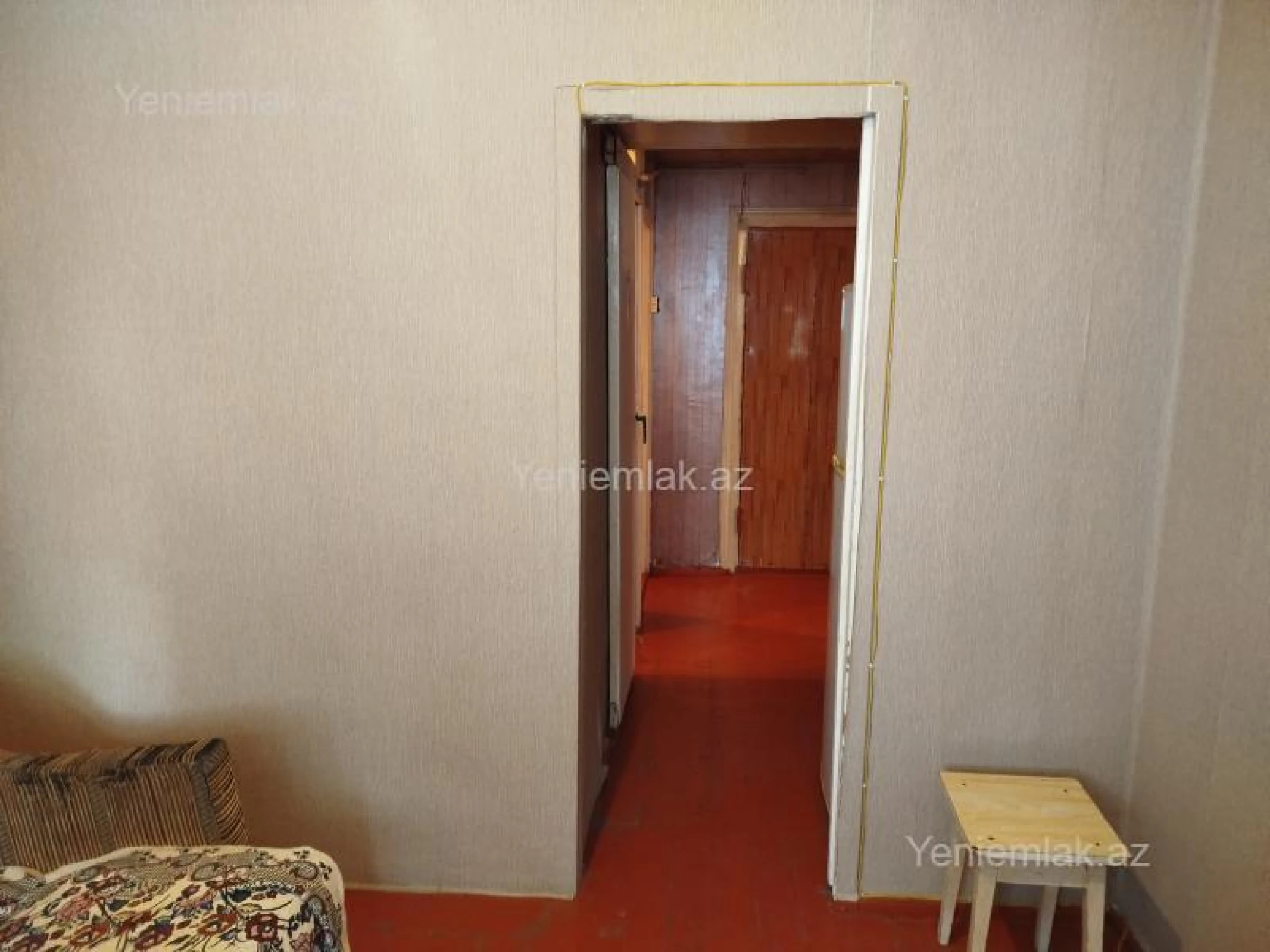 Satılır 2 otaqlı köhnə tikili 56 m²