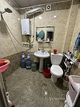 Satılır 2 otaqlı köhnə tikili 35 m²