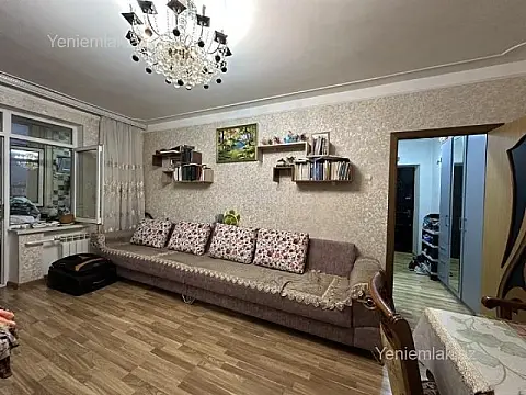 Satılır 2 otaqlı köhnə tikili 35 m² — Bakı, Nizami 2 otaq 35.00 m²