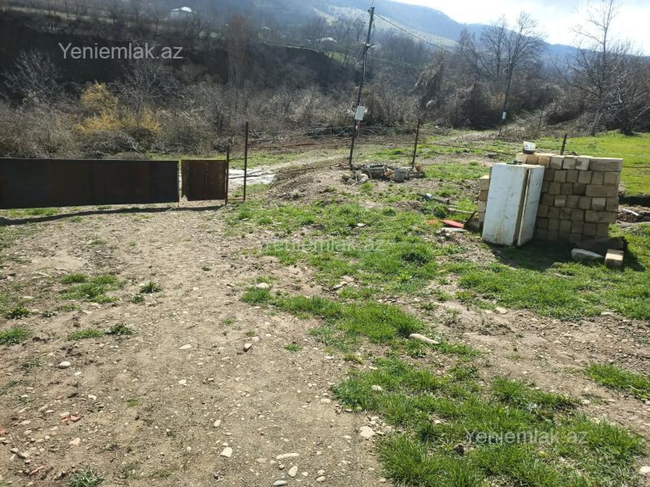 Satılır torpaq sahəsi