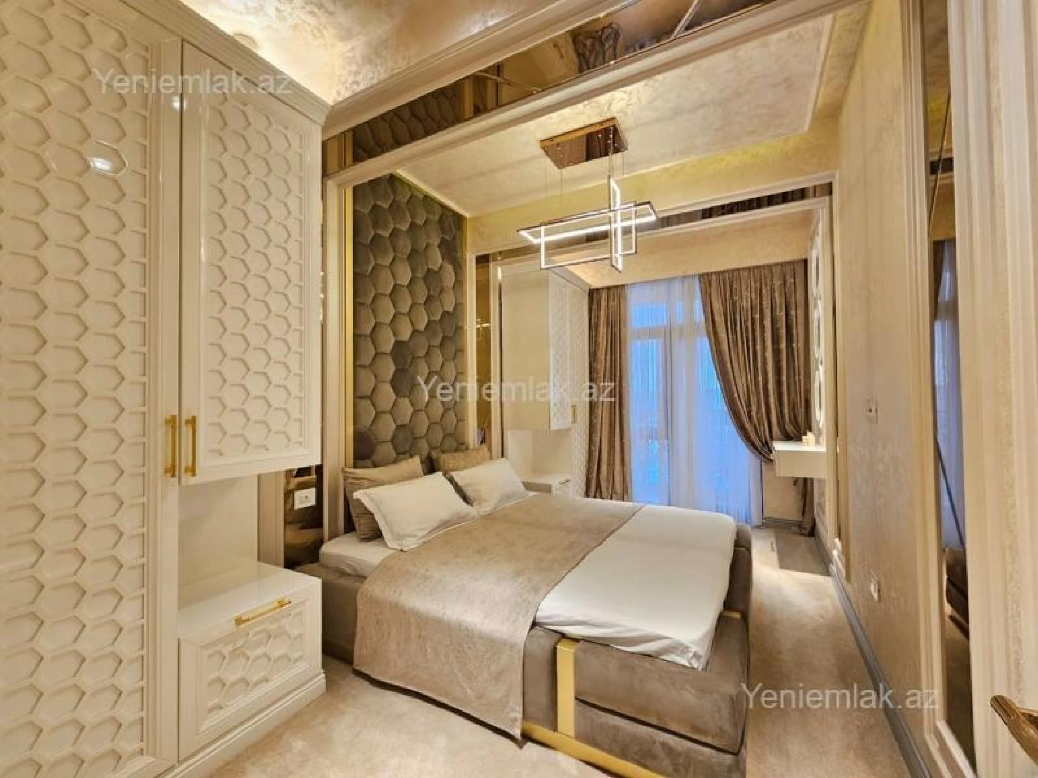 Satılır 4 otaqlı yeni tikili 165 m²