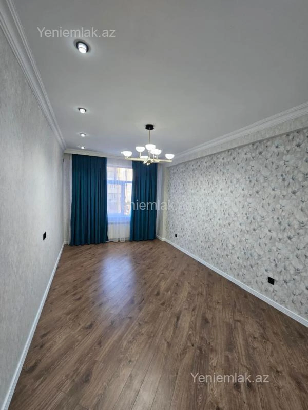 Satılır 3 otaqlı yeni tikili 85 m²
