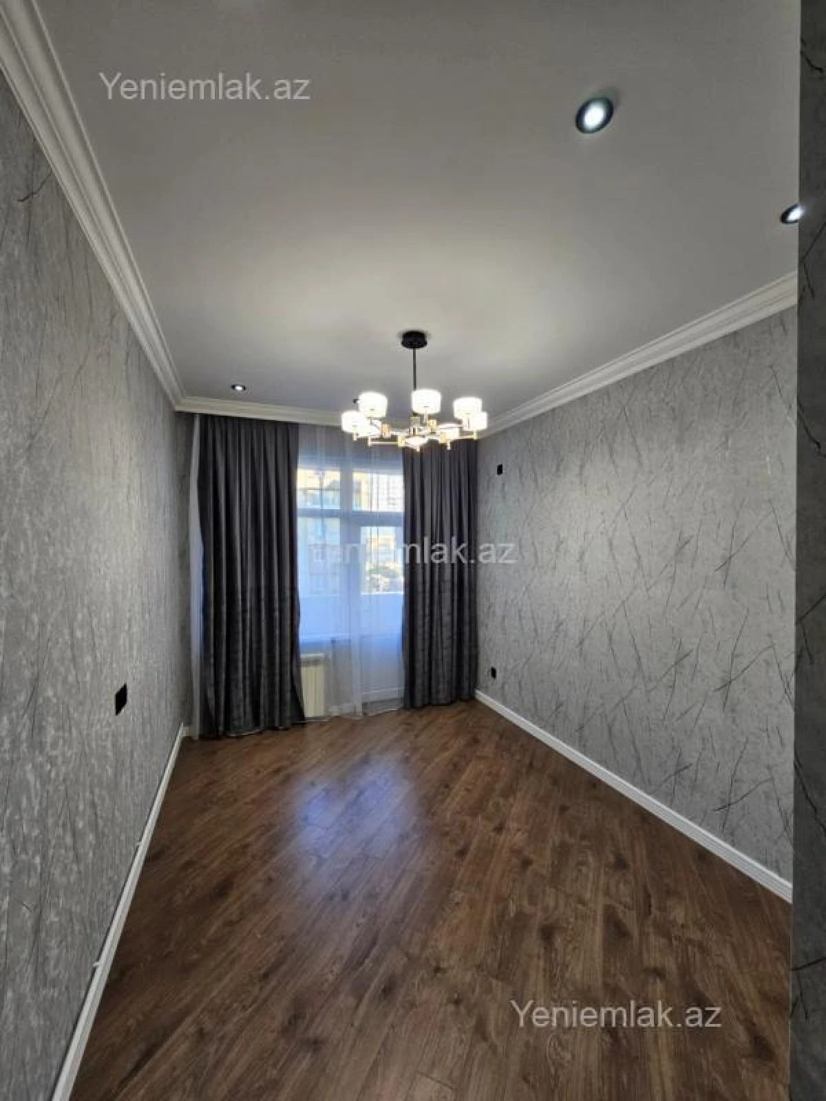 Satılır 3 otaqlı yeni tikili 85 m²