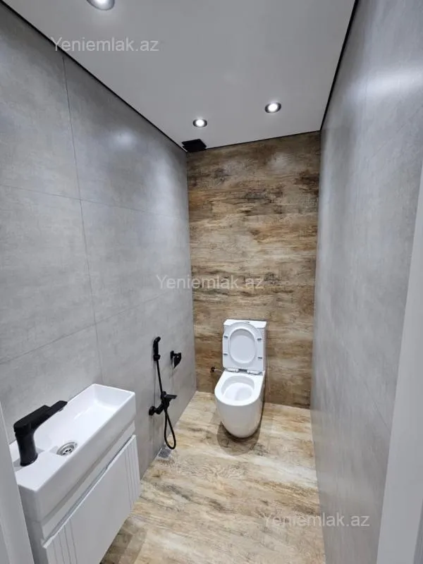 Satılır 3 otaqlı yeni tikili 85 m²