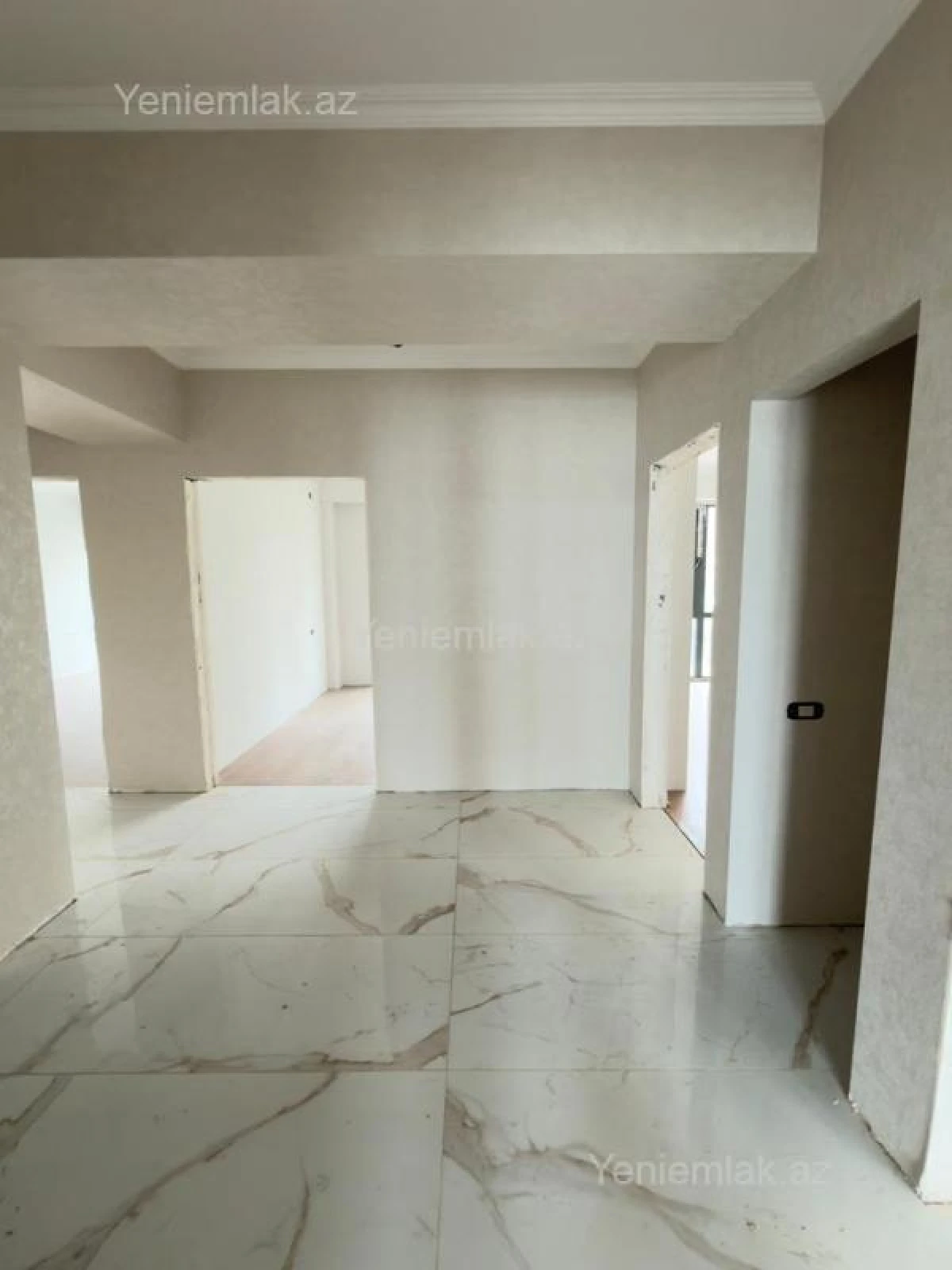 Satılır 4 otaqlı yeni tikili 121 m²