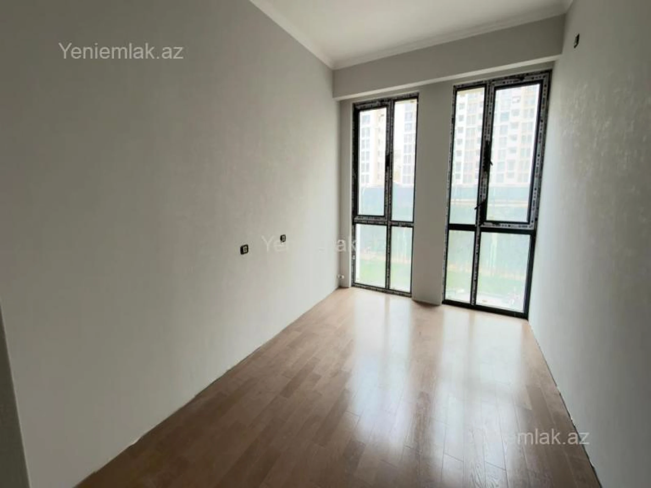 Satılır 4 otaqlı yeni tikili 121 m²
