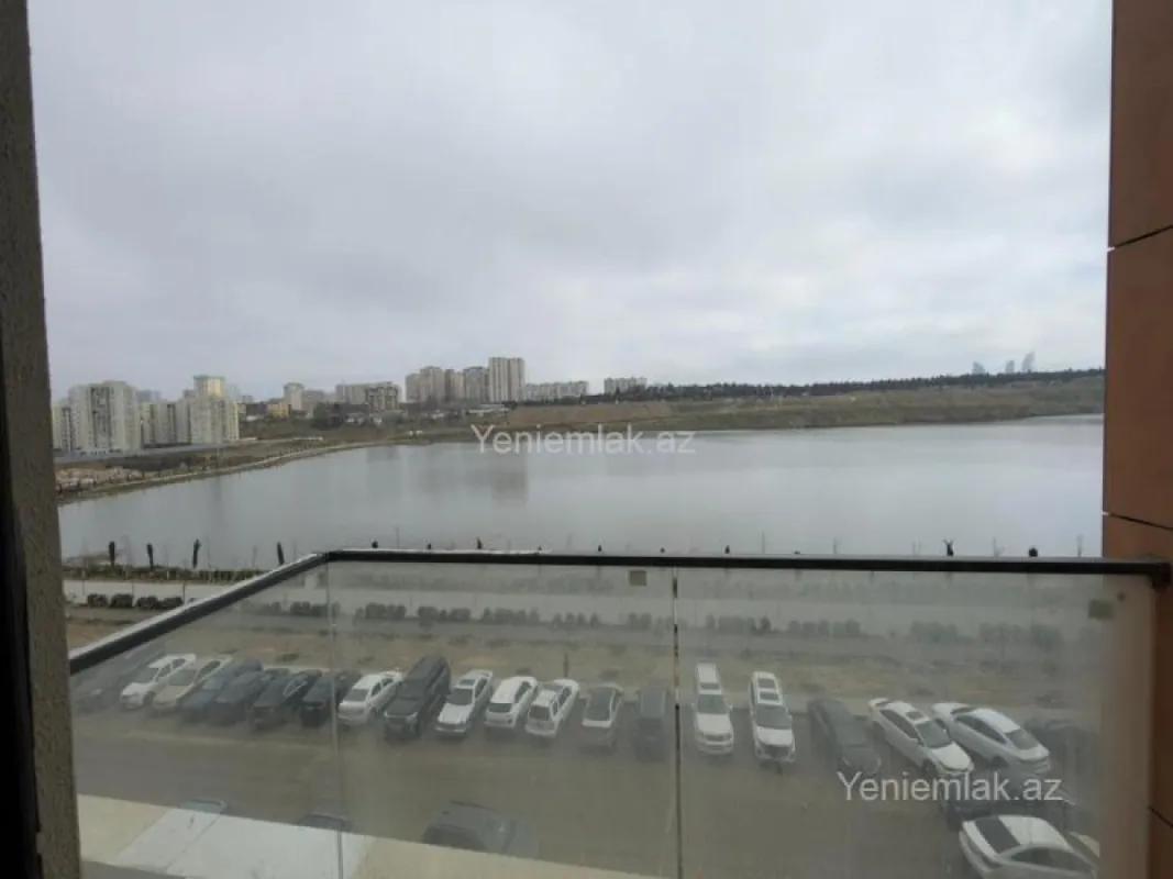 Satılır 4 otaqlı yeni tikili 121 m²