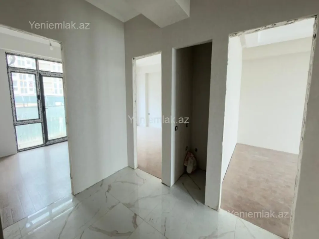 Satılır 4 otaqlı yeni tikili 121 m²