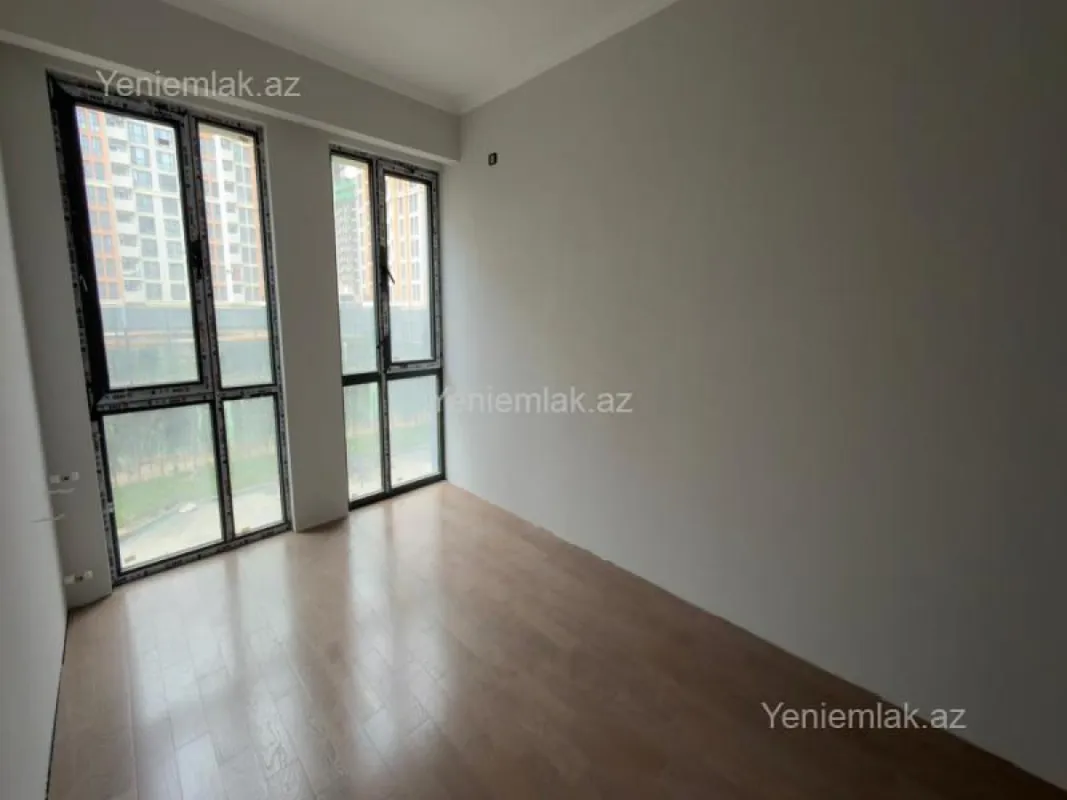 Satılır 4 otaqlı yeni tikili 121 m²