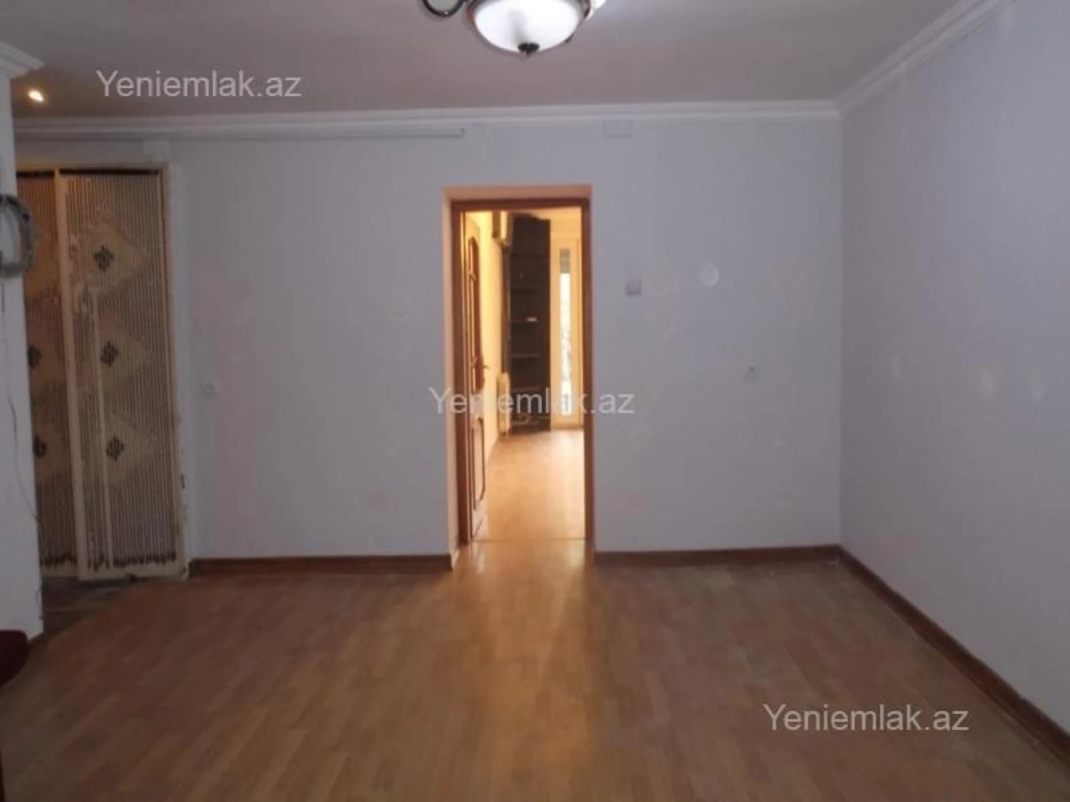 Satılır 4 otaqlı obyekt 80 m²