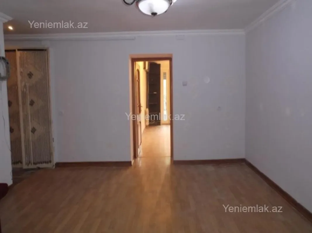 Satılır 4 otaqlı obyekt 80 m²
