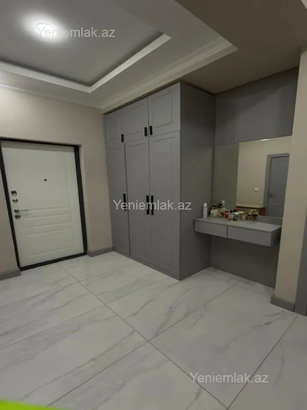 Satılır 2 otaqlı yeni tikili 62 m²