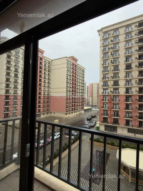 Satılır 2 otaqlı yeni tikili 62 m²