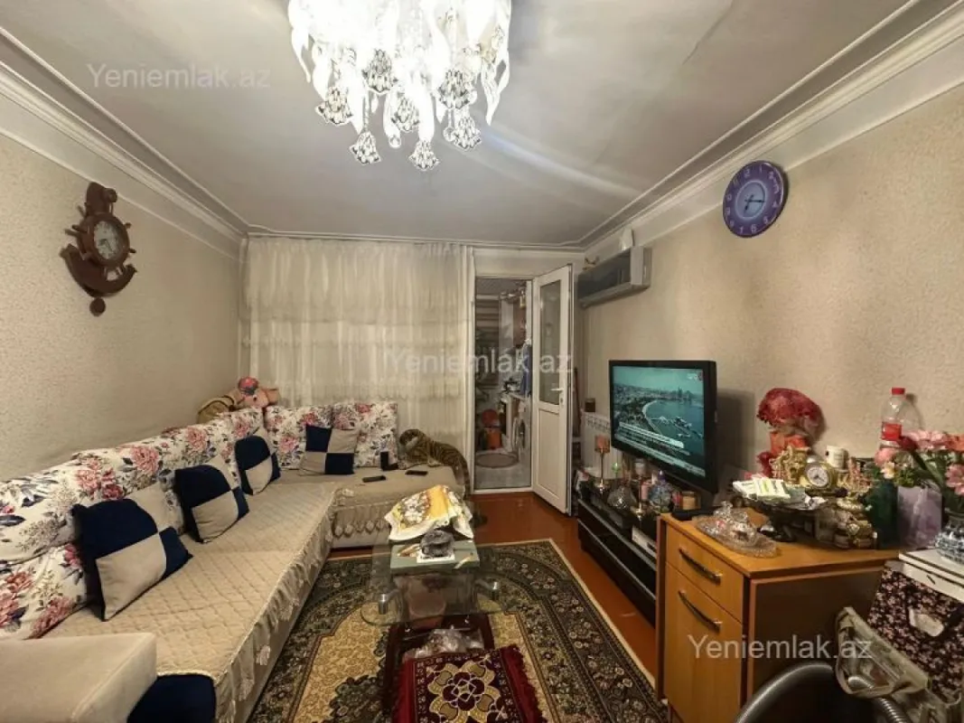 Satılır 2 otaqlı köhnə tikili 45 m²