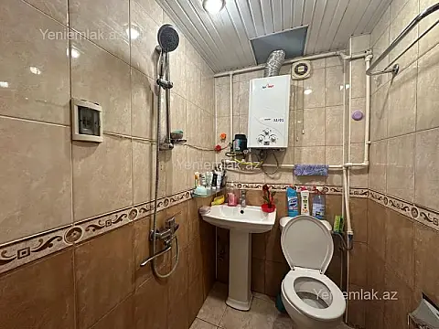 Satılır 2 otaqlı köhnə tikili 45 m²