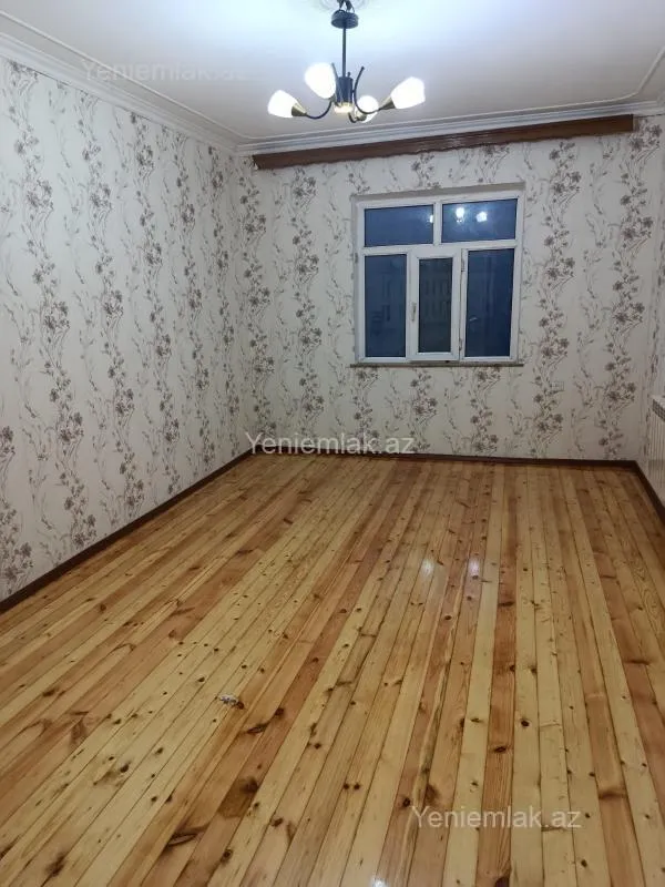 Satılır 3 otaqlı köhnə tikili 70 m²