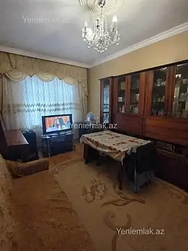 Satılır 2 otaqlı köhnə tikili 55 m²