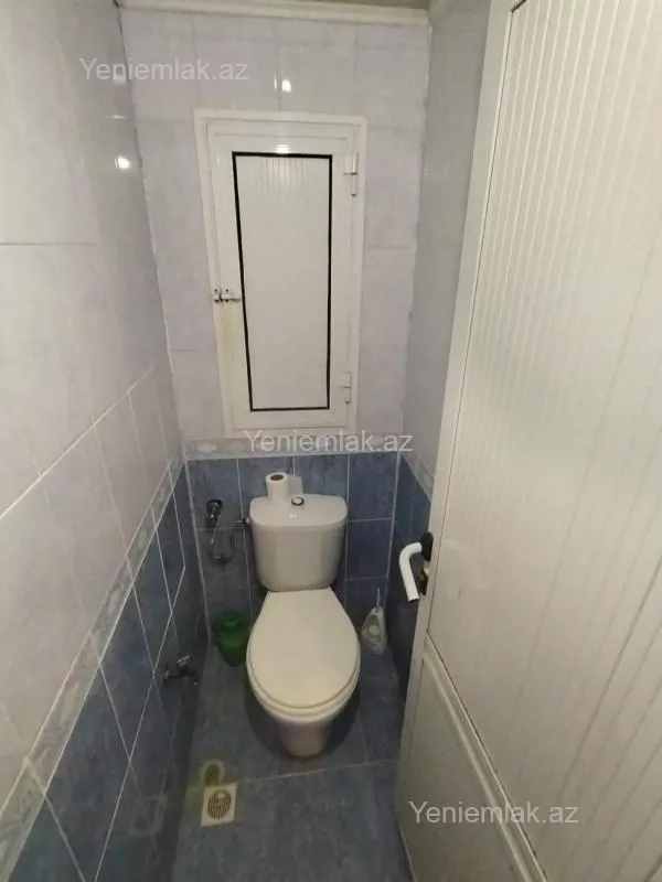Satılır 2 otaqlı köhnə tikili 55 m²