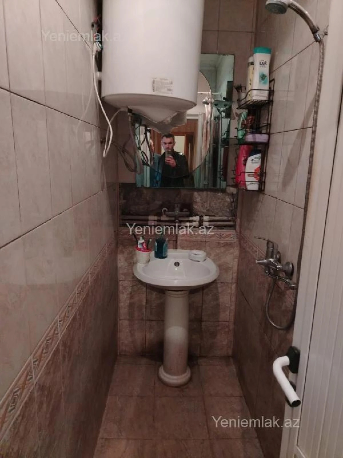 Satılır 2 otaqlı köhnə tikili 55 m²