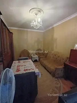 Satılır 2 otaqlı köhnə tikili 55 m²