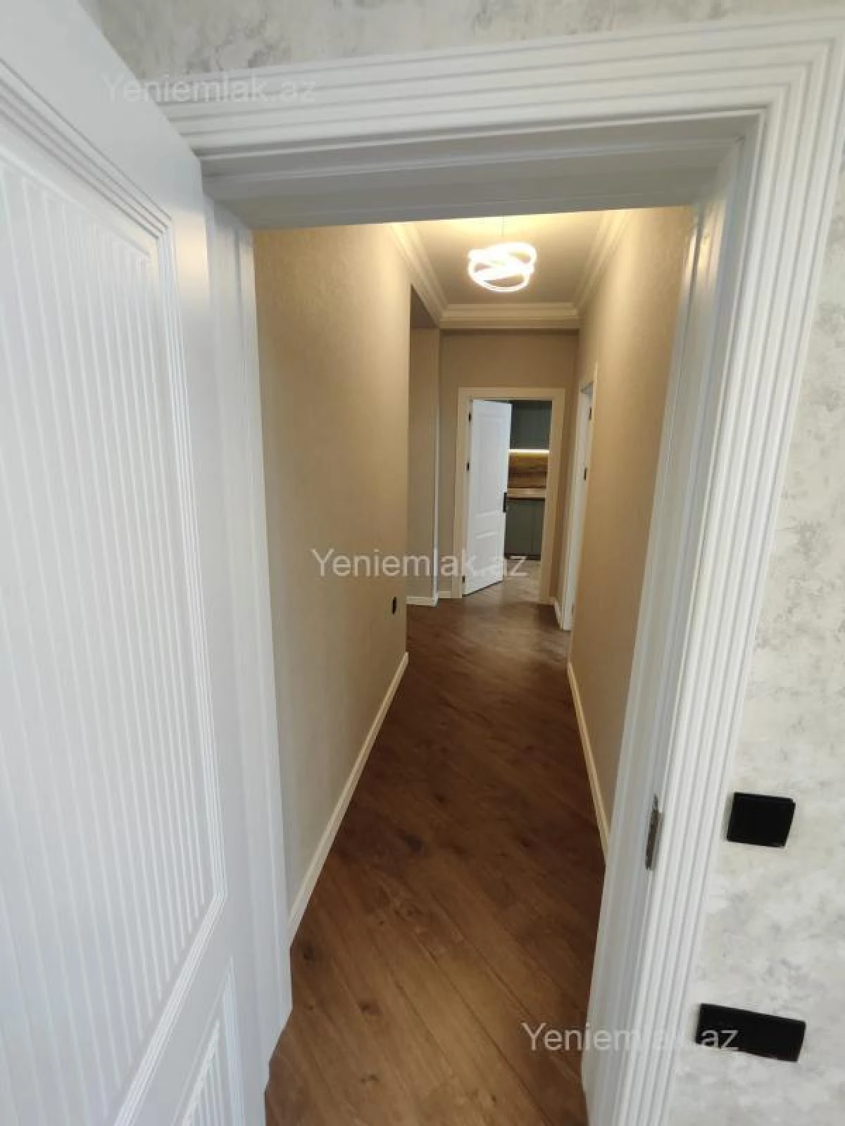 Satılır 2 otaqlı yeni tikili 94 m²