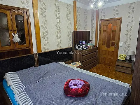 Satılır 3 otaqlı köhnə tikili 85 m²