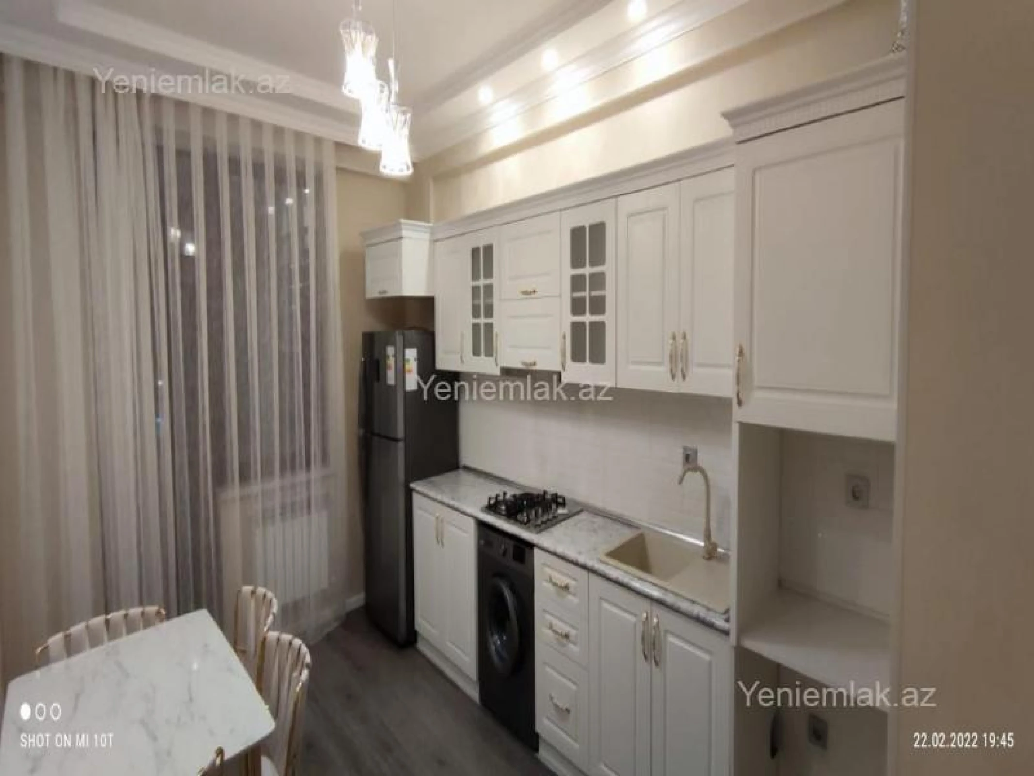 Satılır 2 otaqlı yeni tikili 85 m²