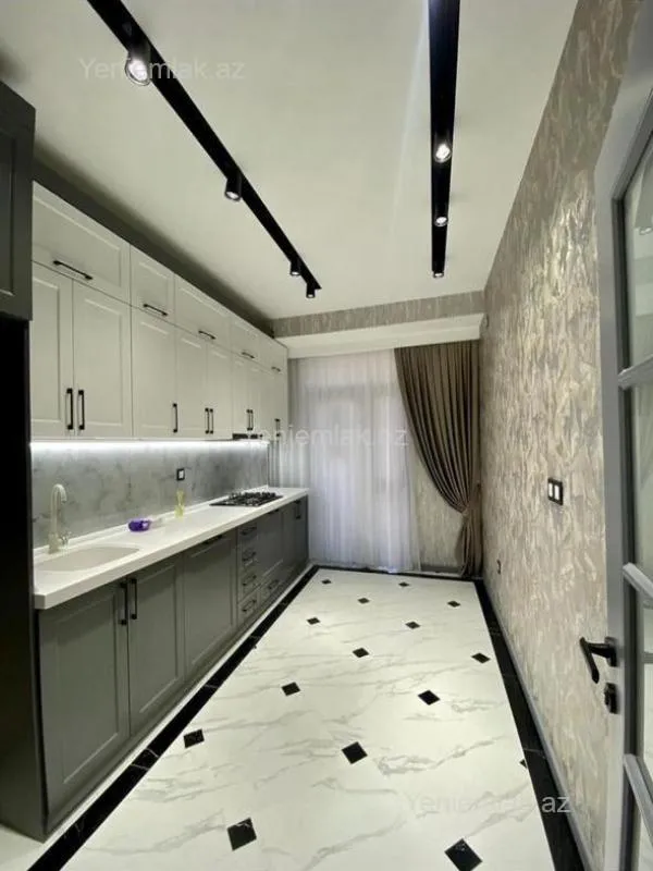 Satılır 3 otaqlı yeni tikili 117 m²