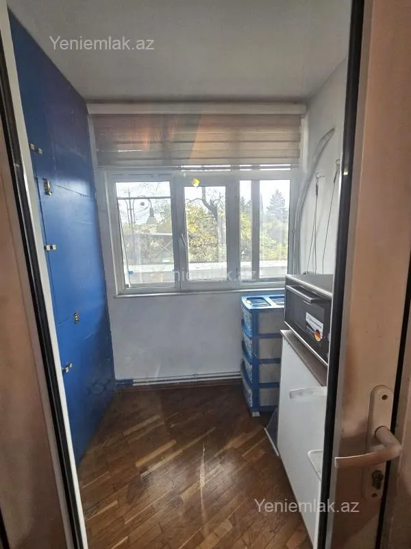 Satılır 3 otaqlı köhnə tikili 63 m²