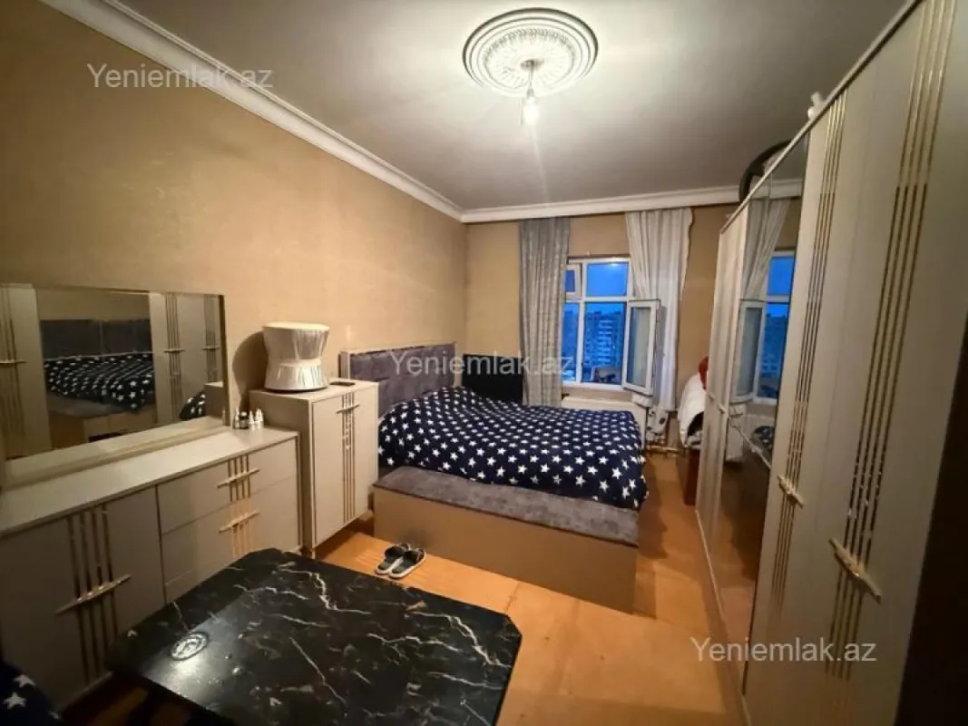 Satılır 2 otaqlı köhnə tikili 51 m²