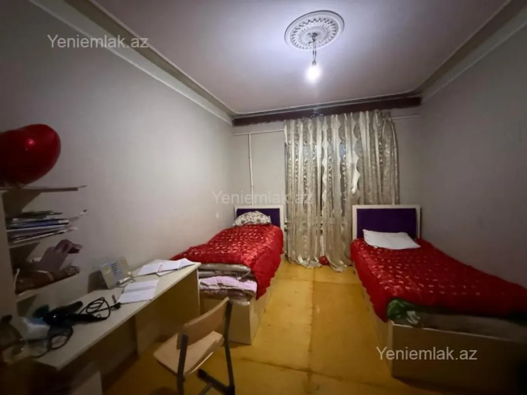 Satılır 2 otaqlı köhnə tikili 51 m²