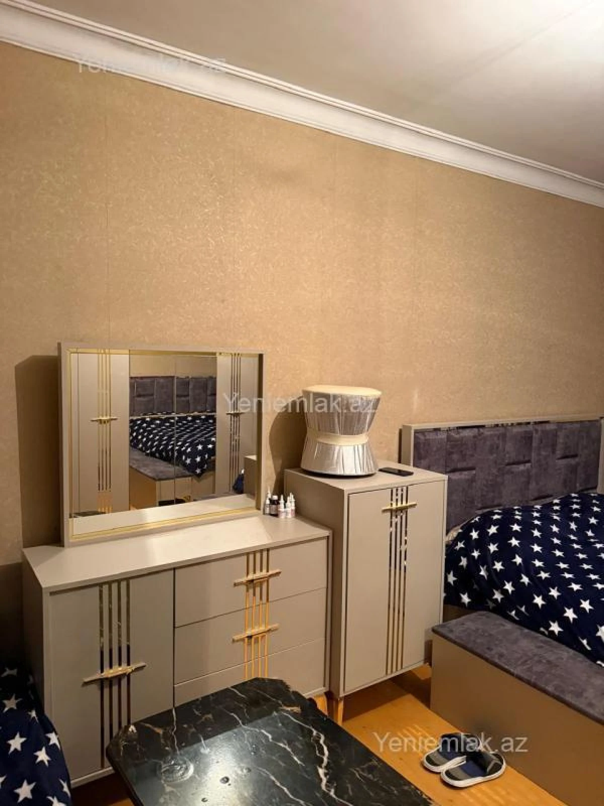 Satılır 2 otaqlı köhnə tikili 51 m²