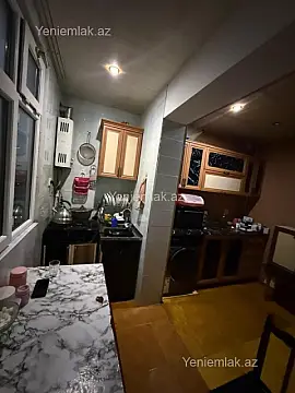 Satılır 2 otaqlı köhnə tikili 51 m²