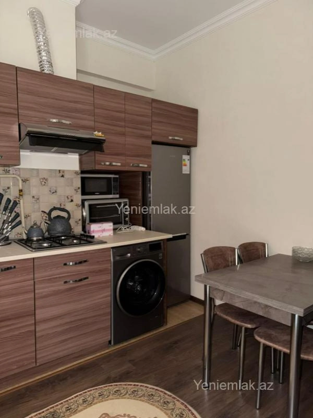 Satılır 3 otaqlı yeni tikili 70 m²