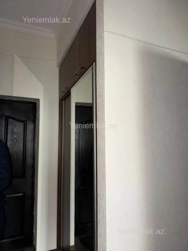 Satılır 3 otaqlı yeni tikili 70 m²