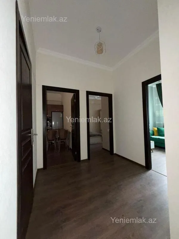 Satılır 3 otaqlı yeni tikili 70 m²